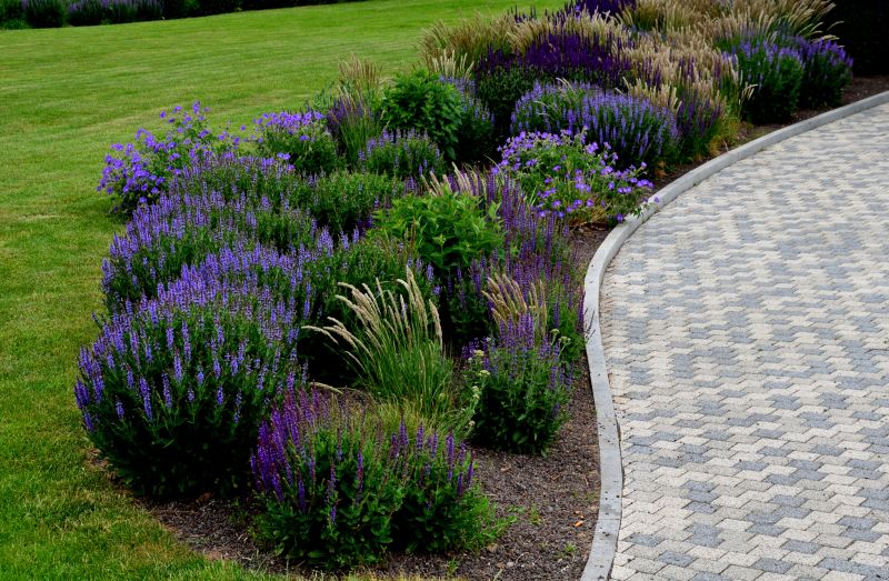 Cement Garden Curbing
